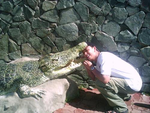 inside the croc's head - bad breath
