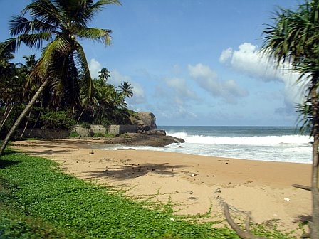 A typical resident beach in Cuba - A typical resident beach in Cuba, not for tourists