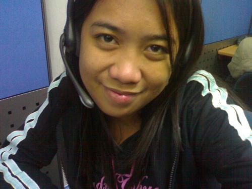 call center experience? - its a first time experience for me to work in a call center. And now i am leaving the company for a reason that i dont think i should let everybody know. I took some pictures while waiting for the next call to come...