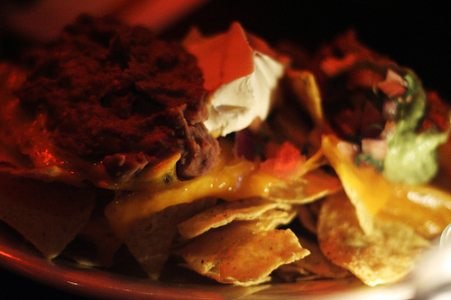 nachos - cruncy nachos with cheesy dip
