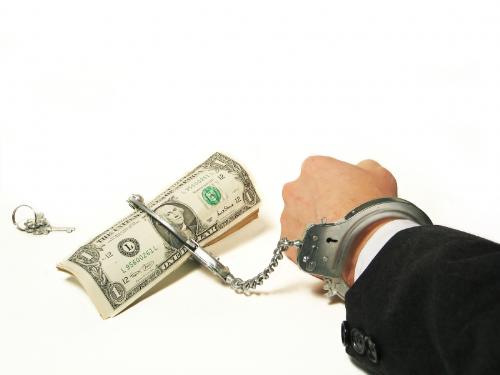 Bribery doesnt help - caught doin Bribery