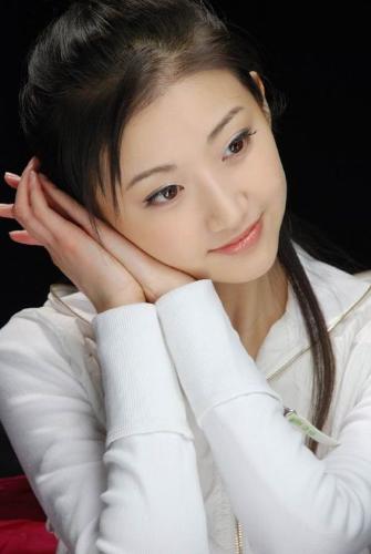 a beautiful chinese girl - chinese girl