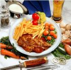 food - lots of food..yummyy!!
