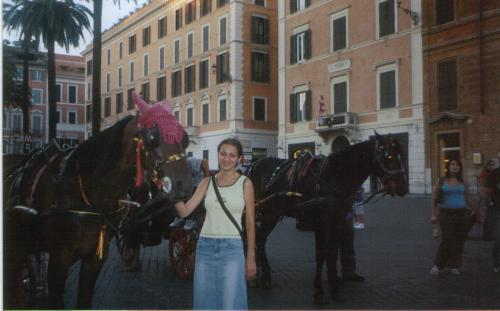 in italy - this picture was made in Piatza Spania....i like this horse :d