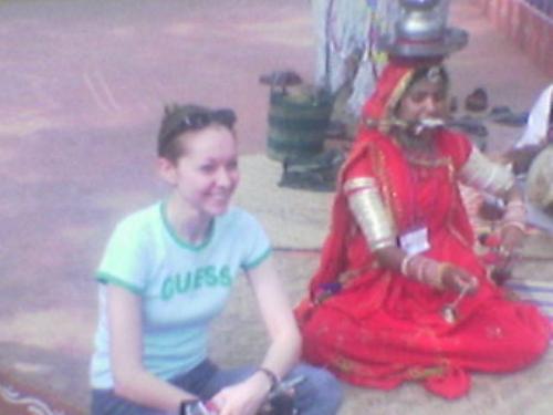 a forgnier at surajkund - hey thts my grlfrnd......... . . . . . . but i m nt her boyfrnd
