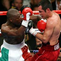 de la Hoya - Oscar de la Hoya vs Floyd Mayweather Jr