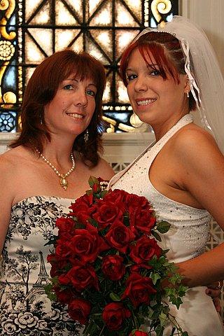 2 hott mamas! - me & my mom on my wedding day!