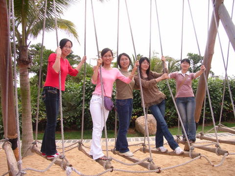 Happy girls! - Look! we are so happy!