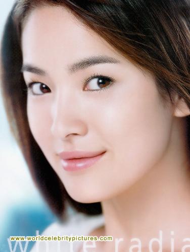 song hye ko - pretty isn't she?