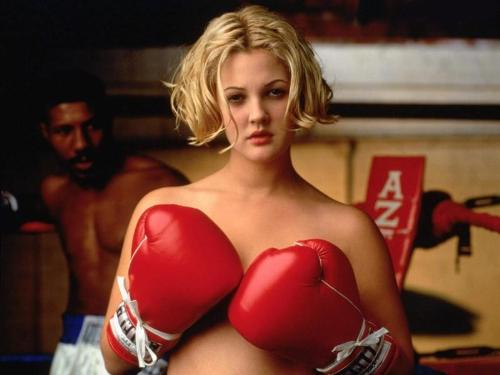 Drew Barrymore - Barrymore looks sensational when she is in a killing mood like this. This bubbly beauty of hollywood has shaked many great men.
