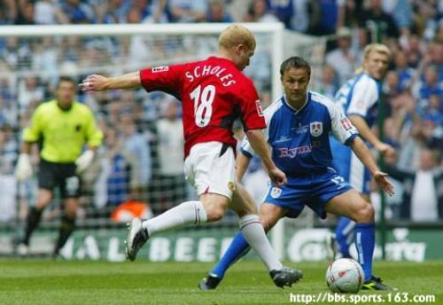 the best football player - Paul scholes,you are my hero!