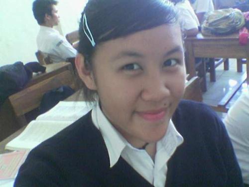 dita13 - it is me, in my class x-2 [gregarious] SMAN3 BANDUNG