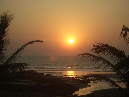 Scenery 4 - Sunset at Ashwem Beach...