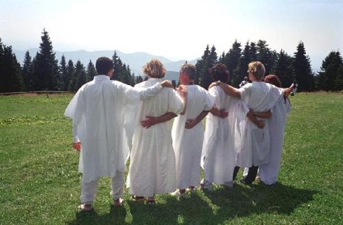 ufo cult - The Raelian sect that believes aliens landed on earth thousands of years ago and created human beings and life on the planet.
