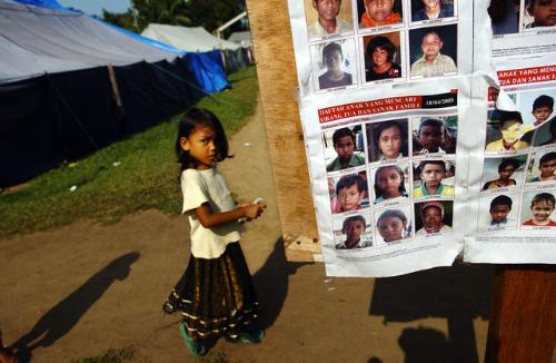 indonesia - indonesia-tsunami aftermath-children