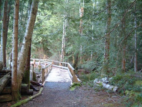 wheel chair accessible - Inland Lake,Powell River, British Columbia wheel chair accessible - Inland Lake,Powell River, British Columbia