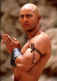 Arnold Vosloo - Arnold Vosloo in the movie The mummy.