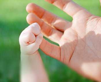 precious life - Life is indeed precious and nothing more can reminds us of that as the grasp of an infant