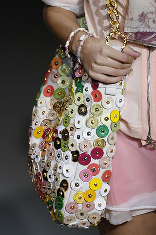 LV button bag - very unique. I want to have one.
