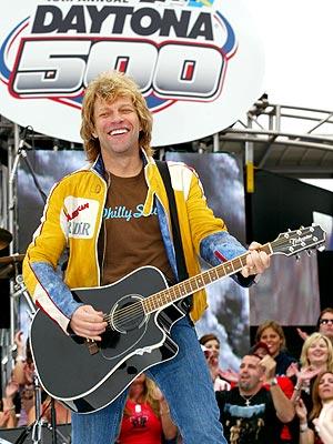 Jon Bon Jovi - This is a picture of Jon Bon Jovi rockin' the infield at the 2006 Daytona 500!