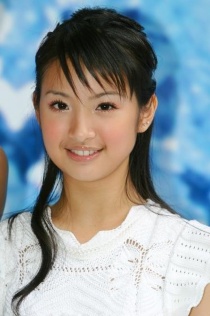 Ariel lin yi chen - anyone likes her?