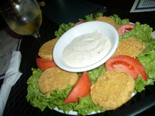 green and tomato - Fried food with green and tomatos.