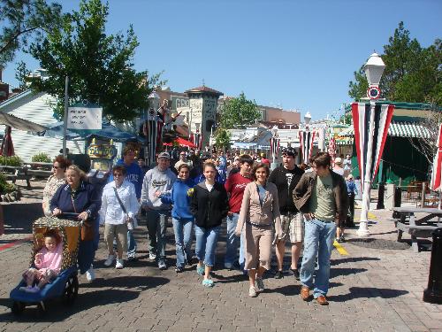 Senior 2007 at Disney World - Daughter and her senior class on their senior trip to Disney World.