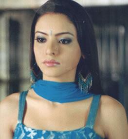 aamna - nice
