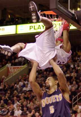 Allen Iverson DUNKS - They say he's one of the shortest guys in NBA. But he still can dunk!
