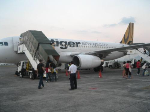 Tiger Airways - Boarding the LCC Tiger Airways