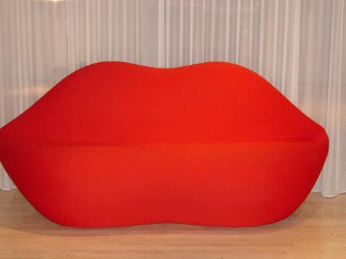 Marilyn Monroe lips-shaped sofa - This settee is situated in the reception area of the five-star Sanderson Hotel, just off Oxford Street in London. I stayed in this boutique hotel as part of my Millionaire Prize Winning Weekend.
