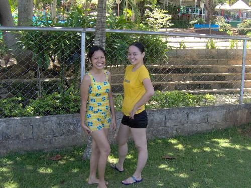 Me and Hirah Show Down - Me and my friend Hirah at Maze Park in Iligan, Philippines. Taken during Philcom's Summer Outing last May 12, 2007.