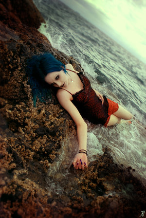 Wench II - by Tessaii of Deviantart.com