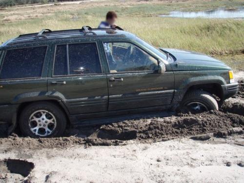 My jeep stuck in the mud - I finally managed to get my ZJ stuck! It was surprisingly difficult. I had been through here many times before, but this time it was drier, which somehow made it more slippery.
