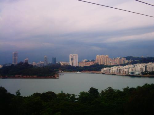 The view from Cable Car - The is the first view I've taken from where I am in the cable car...a huge Indian Ocean and a clust of Condominiums at the edge....it is so beautifule.
