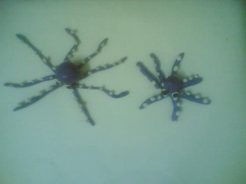 clay octopus - this is one thing we do when my children gets bored.see.. how creative they are..
