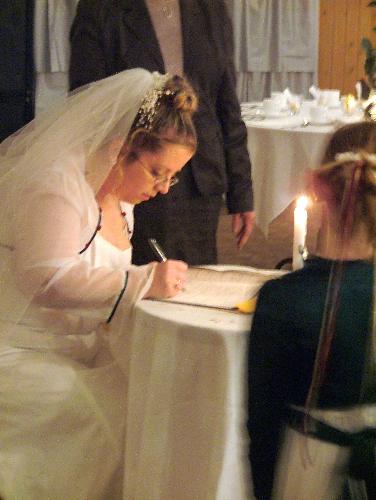 signing the register - november 18, 2006
the day my daughter got married