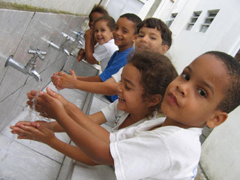Teaching personal hygiene - It is important that children learn about personal hygiene