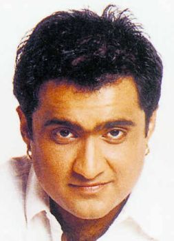 Kunal Ganjawala - Kunal Ganjawala is an Indian singer, known primarily for his work as a Bollywood playback singer. His breakthrough hit, Bheegey Hont from the film Murder, won the 2005 Zee Cine Award for Best Playback Singer (male).
