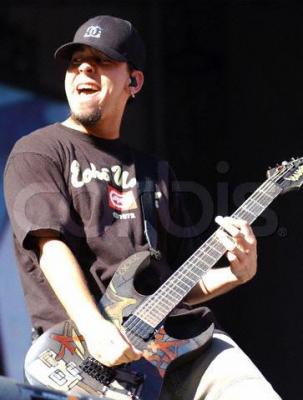 Mike Shinoda - A cool pic of mike shinoda