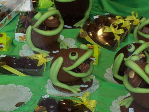 chocolate frogs - Switzerland is famous for chocolates