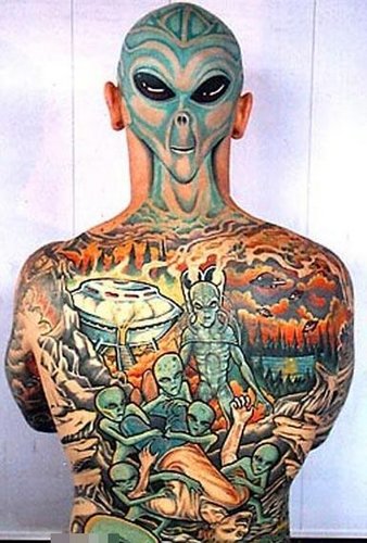 sick tattoo - this is one of the coolest tattoo I've ever seen! cool! *headbang*