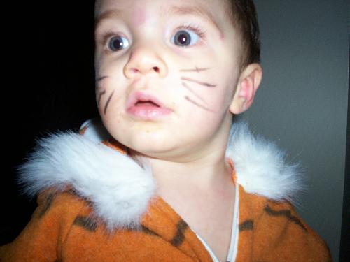 bubba on halloween - son