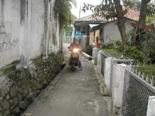 me and my ride - its look nice right ??