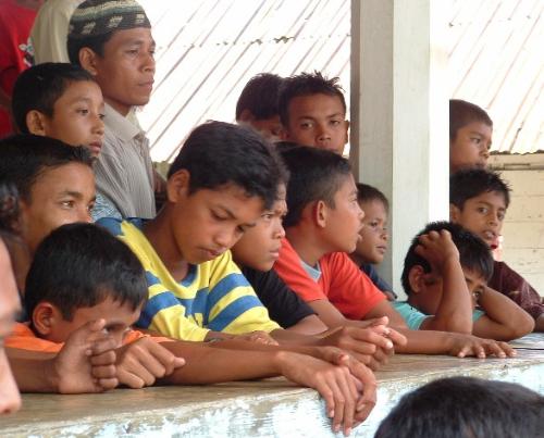 I was there to visit the orphans - This is one of our apostolates, to visit the 'lost, the least, the last...' I find joy in seeing the happy faces of these unwanted children...it's good that a priest voluntarily 'adopted' these children under his care. Of course he needed funds to finance the survival and education of these more than 40 or more children. I just hope that we can help the priest source for funds to assist in the children's needs. One of the children has physical and mental abnormalities because she was found abandoned in one trash can at a mall. She was barely alive. This, and many other stories really touched my heart. Hope that there will be people who are kind enough to help these children.