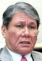 This is a foto of Malaysia Judge Leader - Tun Ahma - This person which selected from two other judge who handling Lina Joy Chase.
