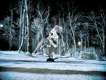 Night at the museum - The T Rex chases the little car!