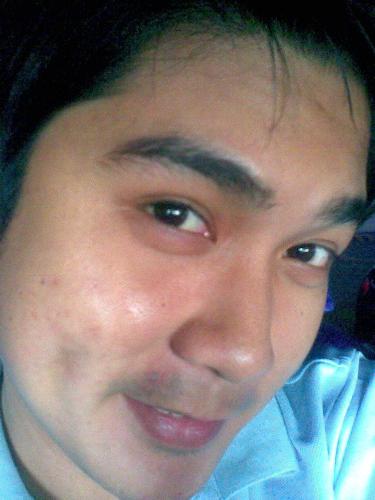 charly boy - i feel ugly yet i can smile..^_^