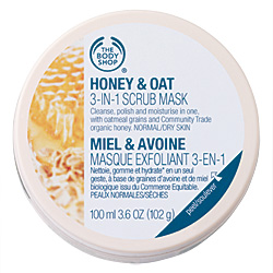 Honey & Oat 3 in 1 Scrub Mask - Triple action in double time. Smoothes and conditions normal to dry skins with natural kaolin clay, oatmeal and organic Community Trade honey.