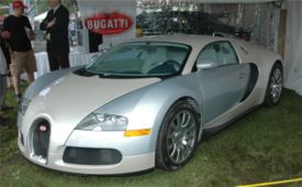 The Veyron is all its glory - Bugatti Veyron is all its glory, truely a "super" supercar!